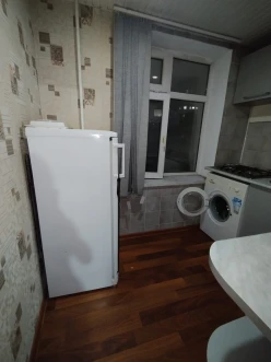 İcarə köhnə tikili 2 otaqlı 52 m²,  Nəriman Nərimanov m.-8