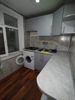 İcarə köhnə tikili 2 otaqlı 52 m²,  Nəriman Nərimanov m.-7