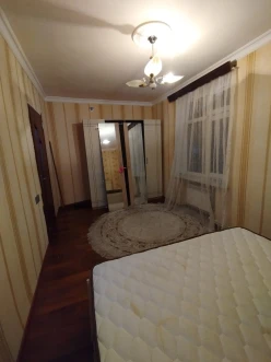 İcarə köhnə tikili 2 otaqlı 52 m²,  Nəriman Nərimanov m.-4