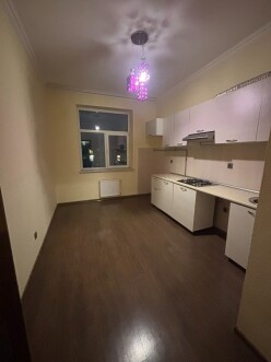 Satılır yeni tikili 4 otaqlı 110 m²,  İnşaatçılar m.-6