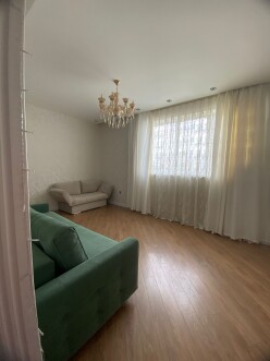 Satılır yeni tikili 2 otaqlı 60 m²,  İnşaatçılar m.-4
