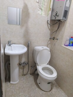 İcarə köhnə tikili 2 otaqlı 50 m²,  Bakıxanov-10