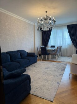 Satılır yeni tikili 2 otaqlı 94 m²,  Bakıxanov-2