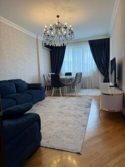 Satılır yeni tikili 2 otaqlı 94 m²,  Bakıxanov
