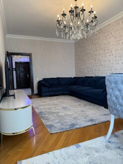 Satılır yeni tikili 2 otaqlı 94 m²,  Bakıxanov-4