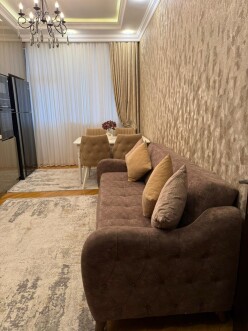 Satılır yeni tikili 2 otaqlı 94 m²,  Bakıxanov-16