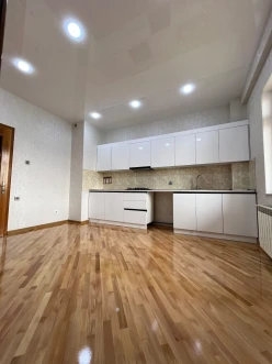 Satılır yeni tikili 3 otaqlı 108 m², Nəriman Nərimanov m.-9