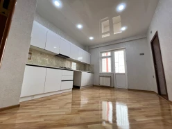 Satılır yeni tikili 3 otaqlı 108 m², Nəriman Nərimanov m.-8