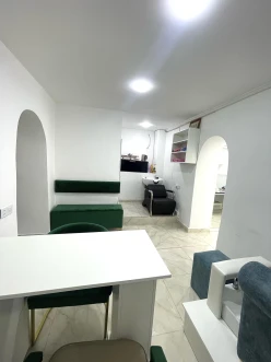 Satılır obyekt 37 m², 9-cu mikrorayon q.-8