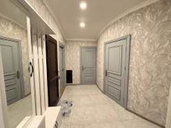 Satılır yeni tikili 3 otaqlı 119 m²,  Xırdalan-8
