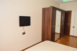 İcarə yeni tikili 2 otaqlı 110 m²,  Səbail-9