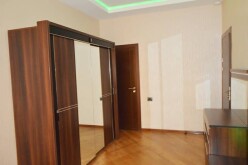 İcarə yeni tikili 2 otaqlı 110 m²,  Səbail-11