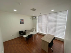 İcarə ofis 1 otaqlı 25 m², 28 May m.-14