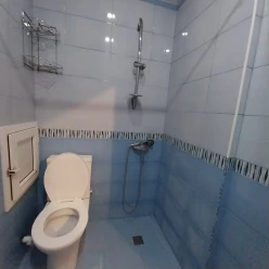 İcarə yeni tikili 2 otaqlı 45 m², İnşaatçılar m.-8