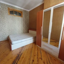 İcarə yeni tikili 2 otaqlı 45 m², İnşaatçılar m.-4