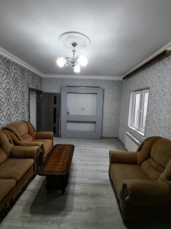 Satılır ev/villa 2 otaqlı 55 m², Azadlıq prospekti m.-4