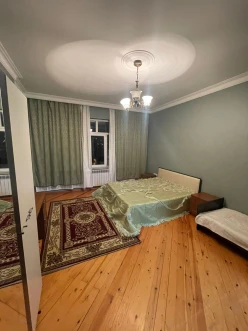 İcarə yeni tikili 2 otaqlı 80 m², İnşaatçılar m.-7 İcarə yeni tikili 2 otaqlı 80 m², İnşaatçılar m.-7