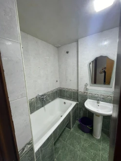 İcarə yeni tikili 2 otaqlı 80 m², İnşaatçılar m.-4 İcarə yeni tikili 2 otaqlı 80 m², İnşaatçılar m.-4