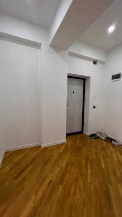 Satılır yeni tikili 2 otaqlı 85 m², İnşaatçılar m.-9