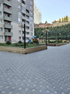 Satılır yeni tikili 2 otaqlı 50 m², İnşaatçılar m.-11