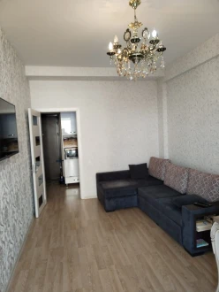 Satılır yeni tikili 2 otaqlı 50 m², İnşaatçılar m.-4