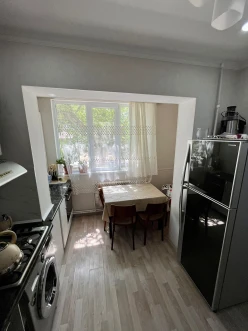 Satılır yeni tikili 3 otaqlı 70.1 m², Xalqlar Dostluğu m.-8