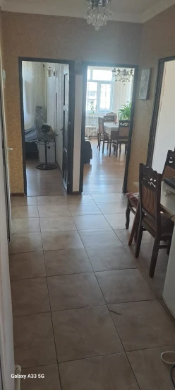 Satılır köhnə tikili 3 otaqlı 65 m², Gənclik m.-13 Satılır köhnə tikili 3 otaqlı 65 m², Gənclik m.-13