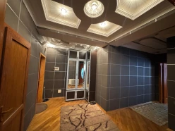 Satılır yeni tikili 2 otaqlı 85 m²,  İnşaatçılar m.-6