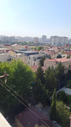 Satılır köhnə tikili 3 otaqlı 65 m², Gənclik m.-5 Satılır köhnə tikili 3 otaqlı 65 m², Gənclik m.-5