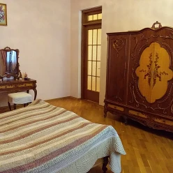 Satılır ev/villa 5 otaqlı 330 m², Əhmədli m.-12