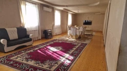 Satılır ev/villa 12 otaqlı 380 m², Gəncə-31