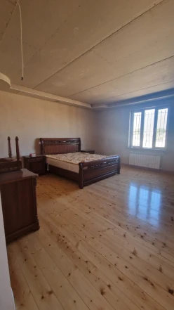 Satılır ev/villa 12 otaqlı 380 m², Gəncə-16