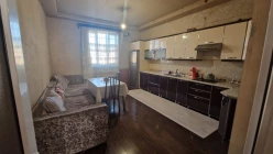 Satılır ev/villa 12 otaqlı 380 m², Gəncə-14