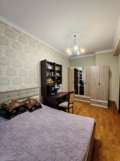 Satılır yeni tikili 2 otaqlı 65 m²,  Avtovağzal m.-7