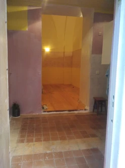 Satılır köhnə tikili 1 otaqlı 26 m², 28 May m.-10