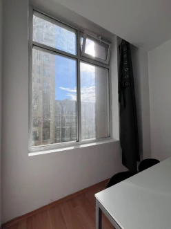 İcarə ofis 6 otaqlı 111 m²,  28 May m.-8