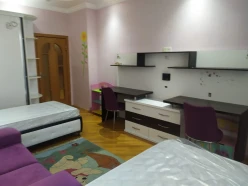 İcarə yeni tikili 3 otaqlı 136 m²,  Yasamal-7