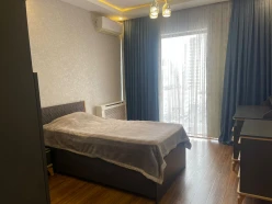 İcarə yeni tikili 4 otaqlı 181 m²,  Şah İsmayıl Xətai m.-8