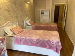 İcarə yeni tikili 4 otaqlı 181 m²,  Şah İsmayıl Xətai m.-13