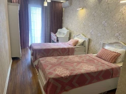 İcarə yeni tikili 4 otaqlı 181 m²,  Şah İsmayıl Xətai m.-12