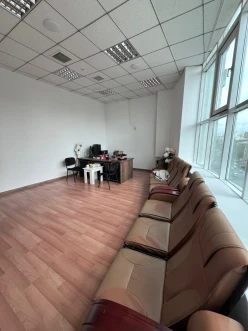 İcarə ofis 5 otaqlı 140 m²,  Nəsimi-5