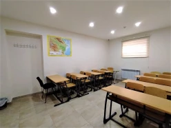 Satılır ofis 10 otaqlı 250 m², Qara Qarayev m.-6