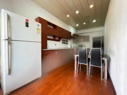 Satılır yeni tikili 4 otaqlı 135 m², İnşaatçılar m.-8 Satılır yeni tikili 4 otaqlı 135 m², İnşaatçılar m.-8