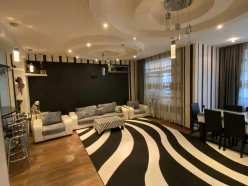 İcarə yeni tikili 3 otaqlı 130 m², İnşaatçılar m.-7 İcarə yeni tikili 3 otaqlı 130 m², İnşaatçılar m.-7
