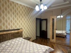 İcarə yeni tikili 5 otaqlı 277 m², Nəsimi-5 İcarə yeni tikili 5 otaqlı 277 m², Nəsimi-5