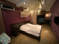 İcarə yeni tikili 3 otaqlı 130 m², İnşaatçılar m.-9 İcarə yeni tikili 3 otaqlı 130 m², İnşaatçılar m.-9