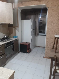 Satılır köhnə tikili 3 otaqlı 85 m², Badamdar q.-7