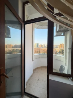 İcarə yeni tikili 1 otaqlı 25 m²,  28 May m.-5