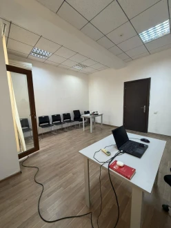 İcarə yeni tikili 1 otaqlı 25 m²,  28 May m.-3