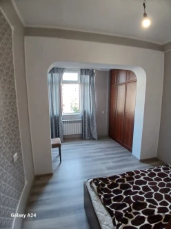 Satılır köhnə tikili 2 otaqlı 45 m²,  Yasamal-6